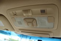 2013 Toyota Tarago Ultima