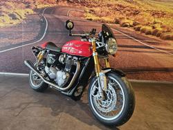 2017 Triumph Thruxton 1200 R Thruxton Red
