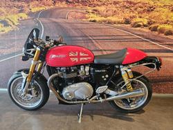 2017 Triumph Thruxton 1200 R Thruxton Red