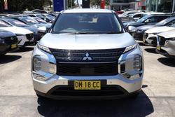 2024 Mitsubishi Outlander ES