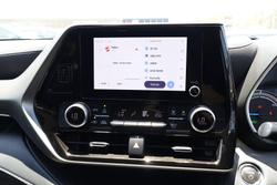 2023 Toyota Kluger GX