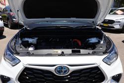 2023 Toyota Kluger GX