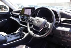 2023 Toyota Kluger GX