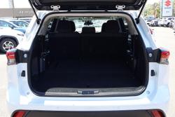 2023 Toyota Kluger GX