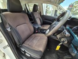 2017 Toyota Hilux SR