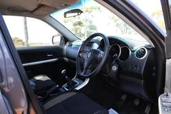 2015 Suzuki Grand Vitara Sport