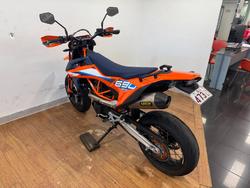 2023 Ktm 690 SMC R ORANGE