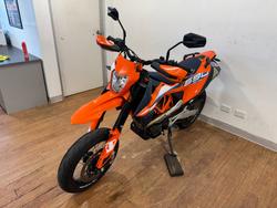 2023 Ktm 690 SMC R ORANGE