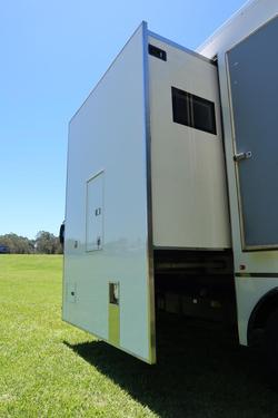 2012 Isuzu F Series FSR 700/850 Premium