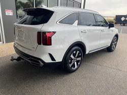 2022 Kia Sorento Sport
