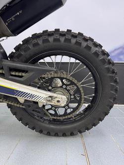 2022 Husqvarna FE 350 FE White