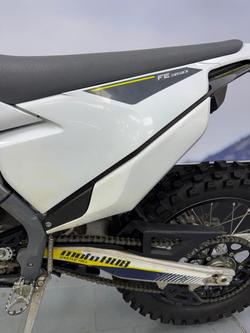 2022 Husqvarna FE 350 FE White
