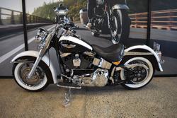2006 HARLEY-DAVIDSON FLSTNI SOFTAIL DELUXE
