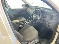 2015 Volkswagen Amarok TDI420 2H MY15 4X4 Constant Candy White