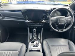 2025 Isuzu MU-X LS-T