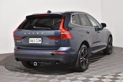 2020 Volvo XC60 T5 Momentum