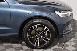 2020 Volvo XC60 T5 Momentum