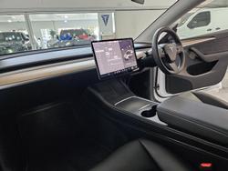 2023 Tesla Model Y Rear-Wheel Drive Pearl White