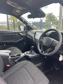 2025 Isuzu D-MAX X-RIDER