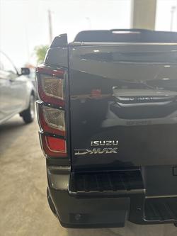 2025 Isuzu D-MAX X-TERRAIN