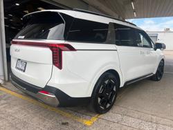 2024 Kia Carnival GT-Line