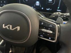 2024 Kia Carnival GT-Line