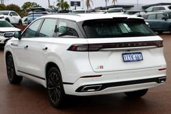 2025 Jaecoo J8 Track