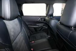 2023 Mitsubishi Outlander LS Black Edition