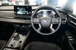 2023 Mitsubishi Outlander LS Black Edition