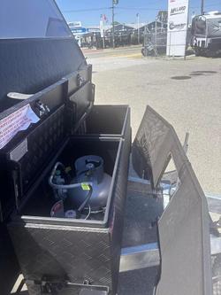 2024 New Age Caravans My24 New Age Manta Ray Mr18er Expedition