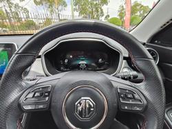 2021 MG HS PHEV Essence