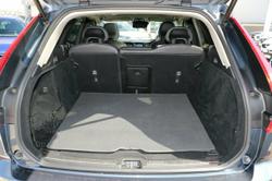 2019 Volvo XC60 T5 Momentum