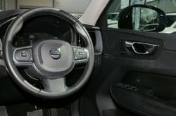 2019 Volvo XC60 T5 Momentum