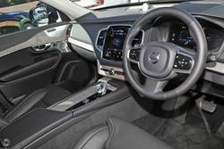 2023 Volvo XC90 Recharge Ultimate T8 Plug-In Hybrid