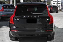 2023 Volvo XC90 Recharge Ultimate T8 Plug-In Hybrid