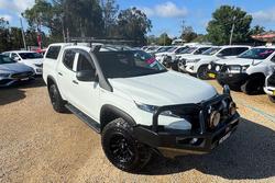 2022 Mitsubishi Triton GLX