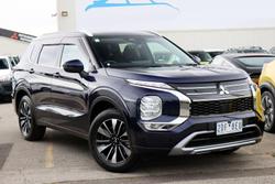 2025 Mitsubishi Outlander LS