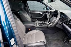 2022 Volkswagen Touareg 210TDI R-Line