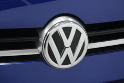 2015 Volkswagen Golf R Wolfsburg Edition