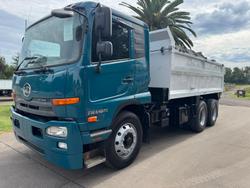 2017 UD Condor PW 24 280 BLUE