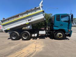 2017 UD Condor PW 24 280 BLUE