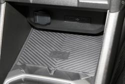 2025 Renault Duster Evolution X1311 MY25 4x2 Pearlescent Black