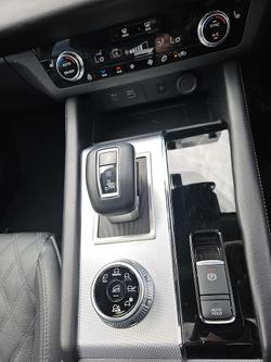 2024 Mitsubishi Outlander Exceed Tourer