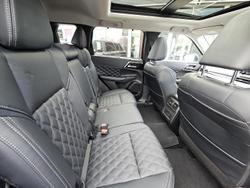 2024 Mitsubishi Outlander Exceed Tourer