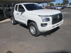 2025 Mitsubishi Triton GLX