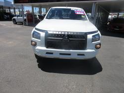 2025 Mitsubishi Triton GLX