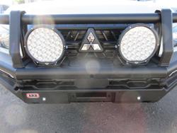 2025 Mitsubishi Triton GLX