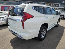 2024 Mitsubishi Pajero Sport GLX