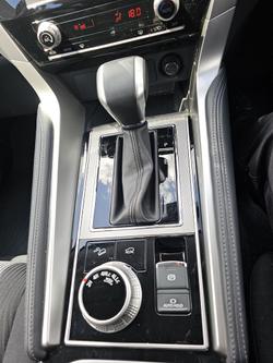 2024 Mitsubishi Pajero Sport GLX