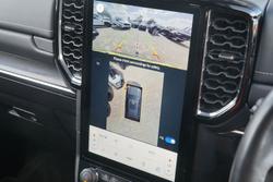 2024 Ford Everest Platinum